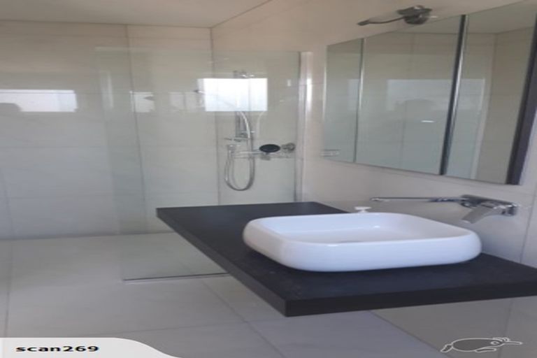 Photo of property in 21 Brougham Street, Westport, 7825