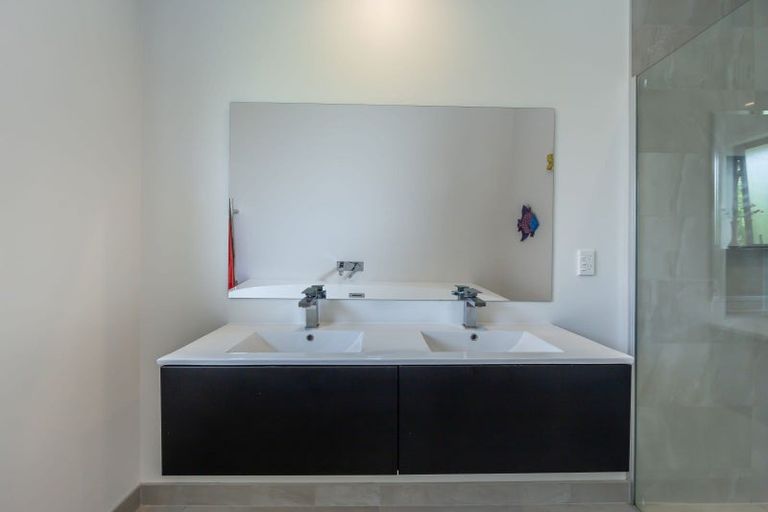 Photo of property in 16 Broomleigh Drive, Rolleston, 7615