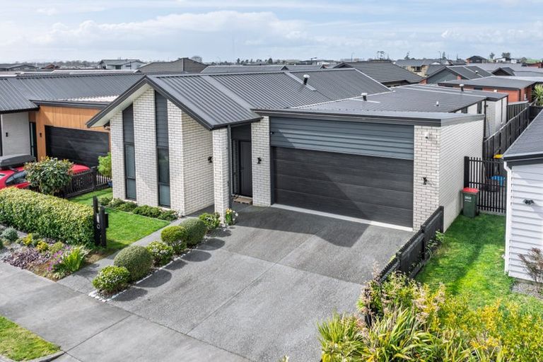 Photo of property in 16 Probert Crescent, Chartwell, Hamilton, 3210