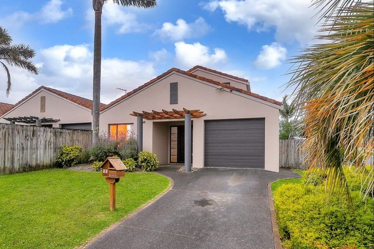 Photo of property in 66 Ksenia Drive, Flat Bush, Auckland, 2019