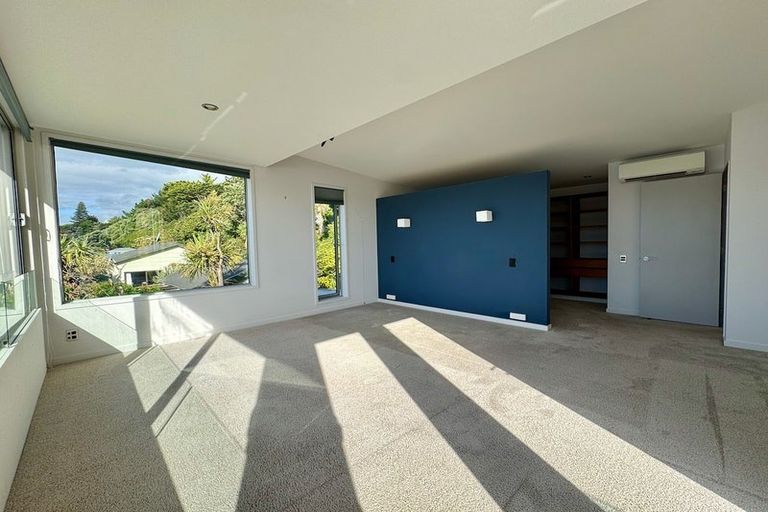 Photo of property in 15b Seaview Road, Paremata, Porirua, 5024