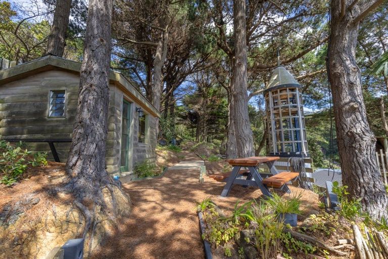 Photo of property in 10 Bosun Terrace, Whitby, Porirua, 5024