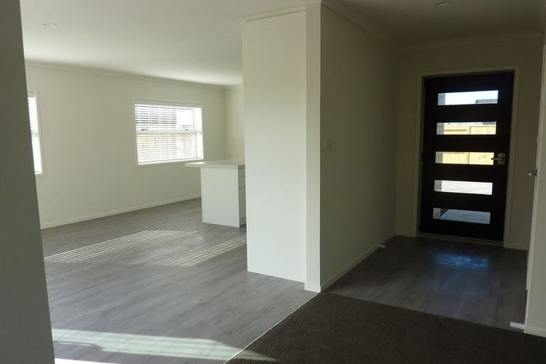 Photo of property in 15 Hills View Drive, Papamoa, 3118