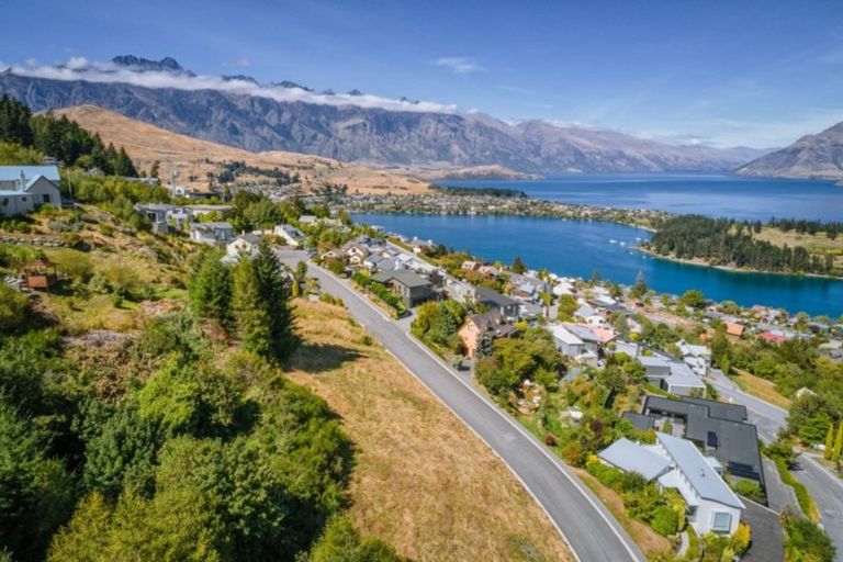Photo of property in 4 Manchester Place, Queenstown, 9300