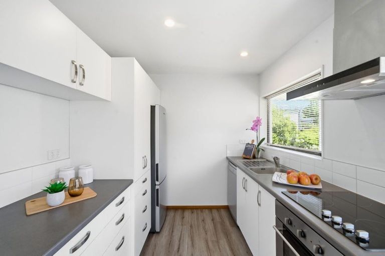 Photo of property in 5/4 Broadbent Street, Riccarton, Christchurch, 8041