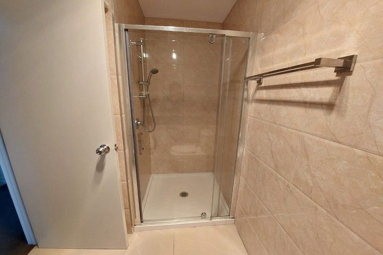 Photo of property in 3/3 Wallson Crescent, Wiri, Auckland, 2104