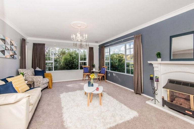 Photo of property in 153 Westchester Drive, Churton Park, Wellington, 6037