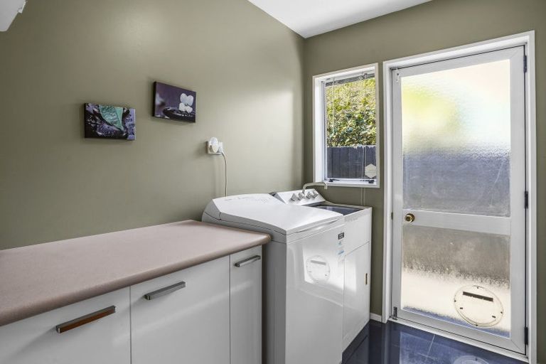 Photo of property in 29 Dunedin Street, Redwood, Christchurch, 8051