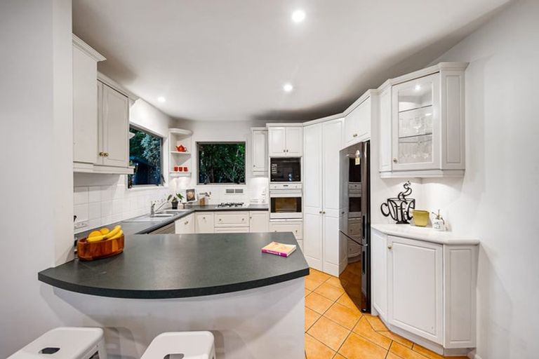 Photo of property in 124 Springfield Road, St Albans, Christchurch, 8014