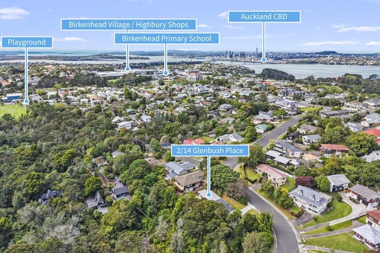 Photo of property in 2/14 Glenbush Place, Birkenhead, Auckland, 0626