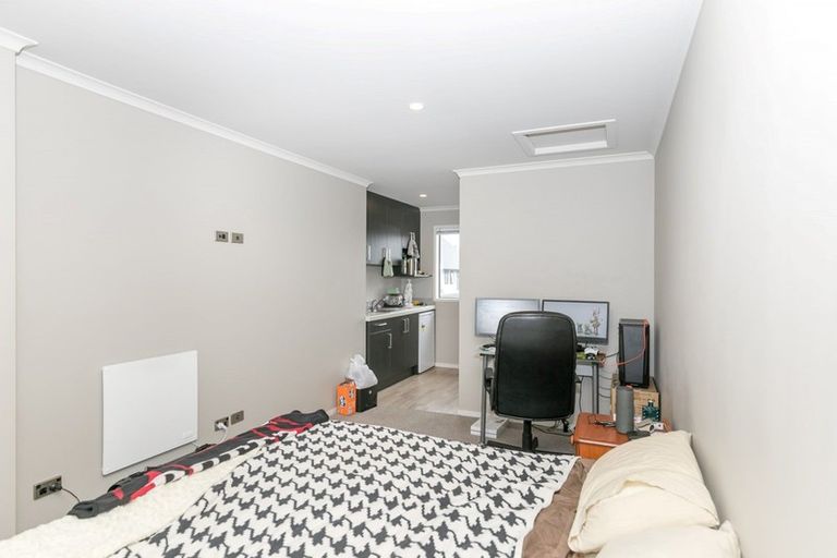 Photo of property in 181u5 Knighton Road, Hillcrest, Hamilton, 3216