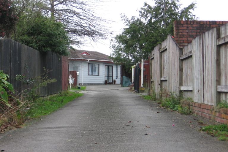 Photo of property in 23 Suzanne Grove, Kelvin Grove, Palmerston North, 4414