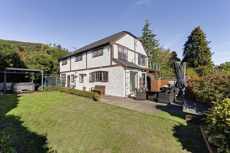 Photo of property in 19 Malvern Avenue, Atawhai, Nelson, 7010