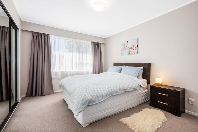 Photo of property in 50 Hicks Close, Whitby, Porirua, 5024