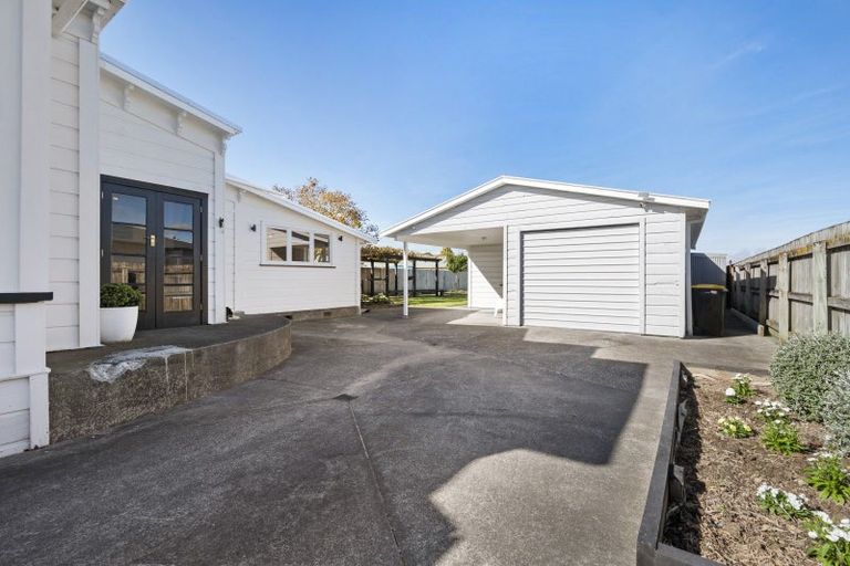 Photo of property in 3 Carthew Street, Feilding, 4702