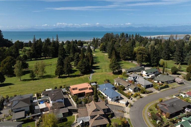 Photo of property in 10 Edwin Chambers Drive, Motueka, 7120