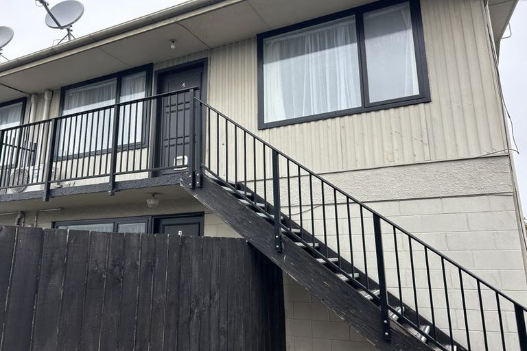 Photo of property in 52 Springfield Road, St Albans, Christchurch, 8014
