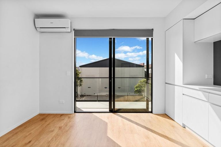 Photo of property in 4/6 Waverley Street, Sydenham, Christchurch, 8023