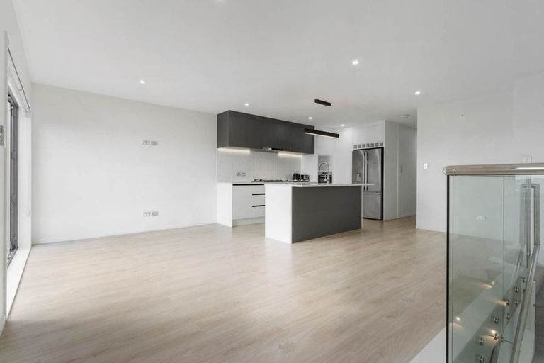 Photo of property in 82 Joseph Street, Flat Bush, Auckland, 2019