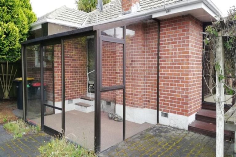 Photo of property in 176 Grahams Road, Burnside, Christchurch, 8053