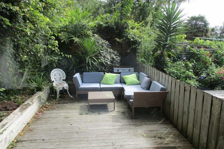 Photo of property in 6/105 Birkenhead Avenue, Birkenhead, Auckland, 0626
