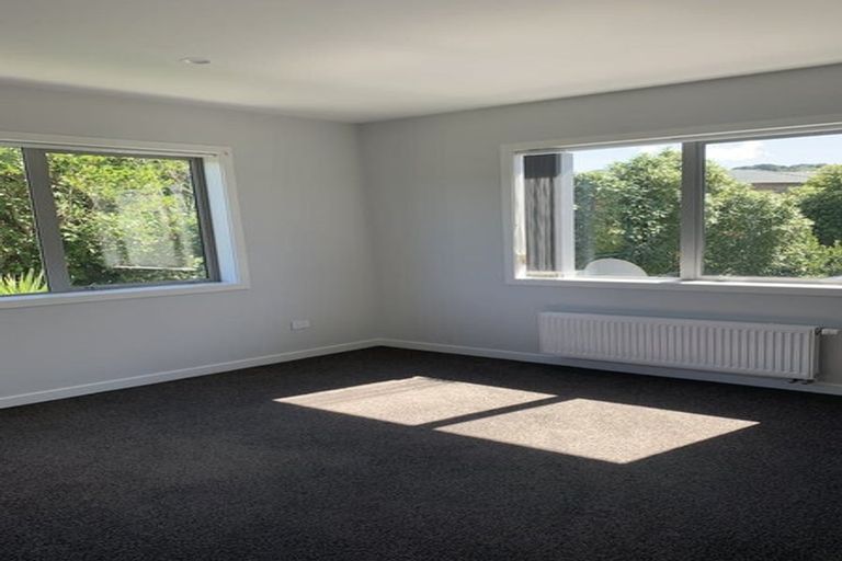 Photo of property in 4 Glide Lane, Whitby, Porirua, 5024