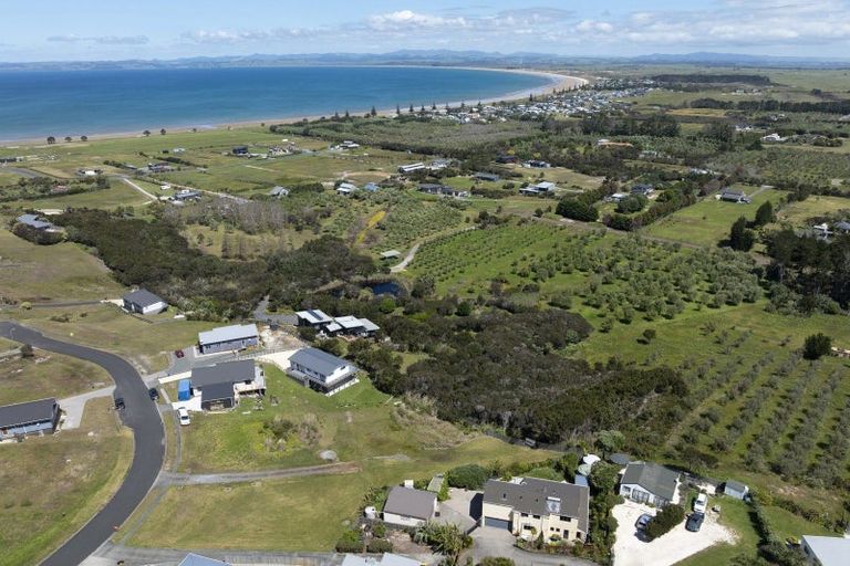 Photo of property in 12 Bay Heights Drive, Karikari Peninsula, 0483