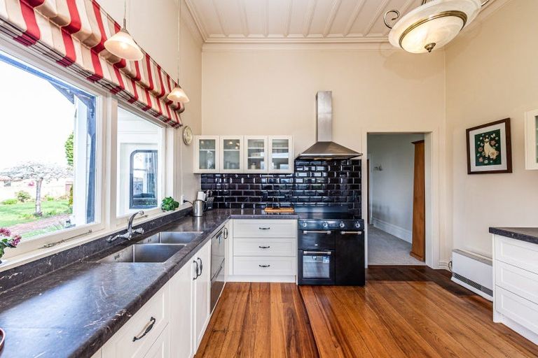 Photo of property in 11 Stark Street, Durie Hill, Whanganui, 4500