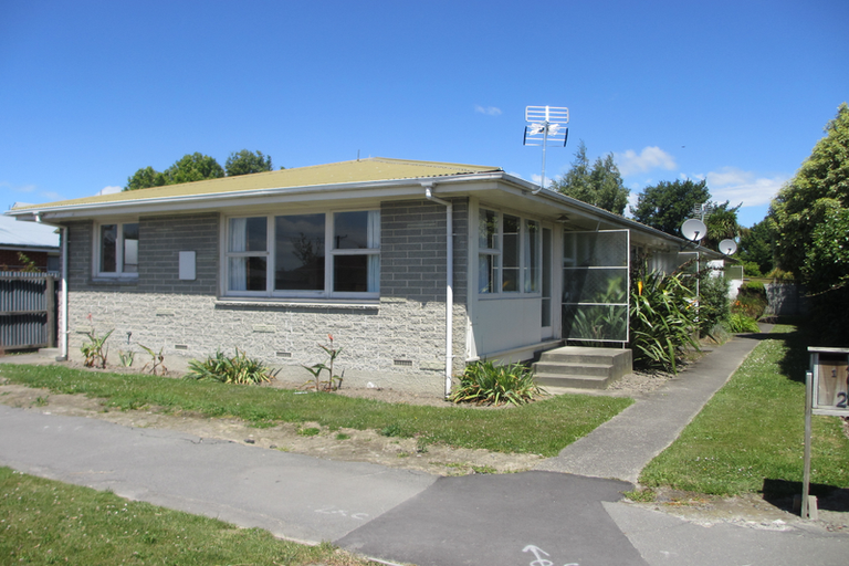 Photo of property in 2/26 Edgeware Road, St Albans, Christchurch, 8014