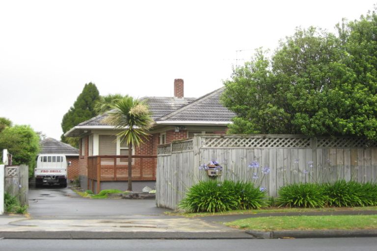 Photo of property in 74 Beach Road, Pahurehure, Papakura, 2113