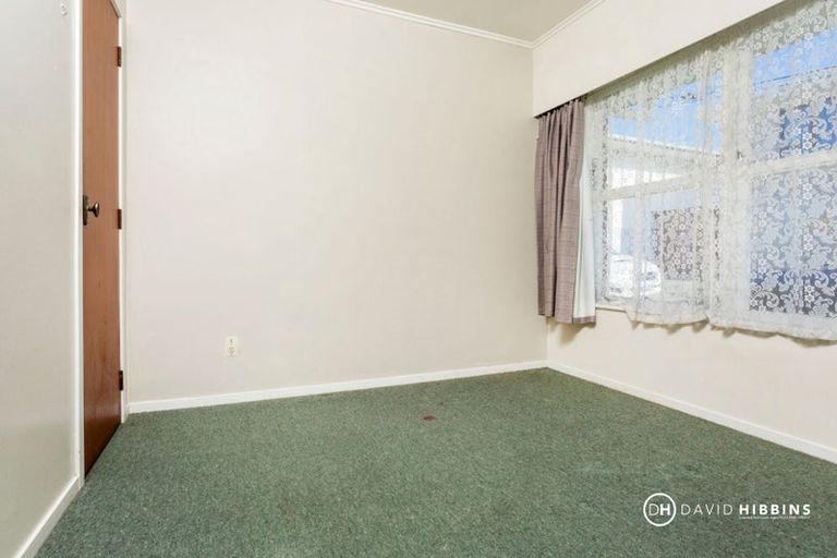 Photo of property in 1/18 Anne Road, Hillcrest, Auckland, 0627