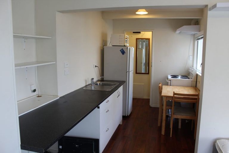Photo of property in 1/128 London Street, Dunedin Central, Dunedin, 9016