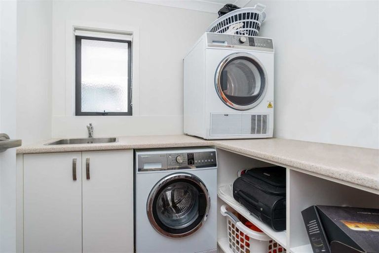 Photo of property in 62u1 Carrington Avenue, Silverdale, Hamilton, 3216