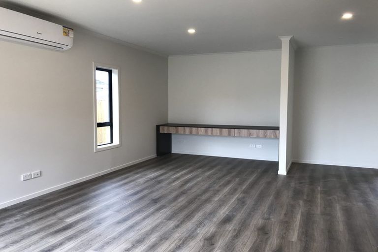 Photo of property in 25 Ruru Street, Cambridge, 3434