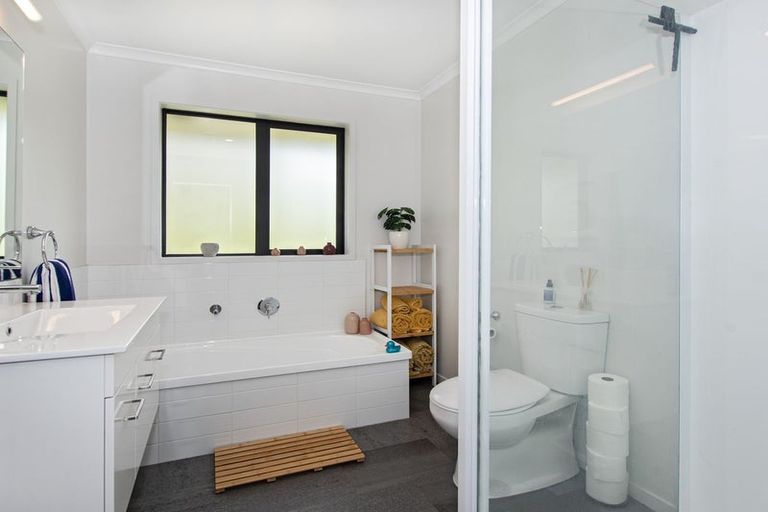Photo of property in 14 Mangakino Lane, Kauri, Kamo, 0185