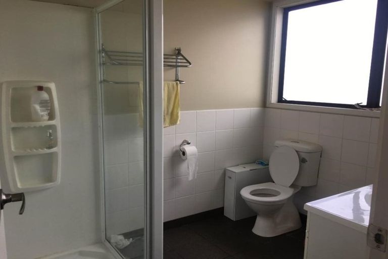 Photo of property in 251 Hobsonville Road, Hobsonville, Auckland, 0618