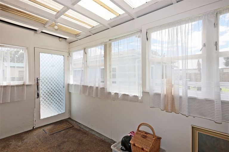 Photo of property in 1220 Norfolk Crescent, Mayfair, Hastings, 4122