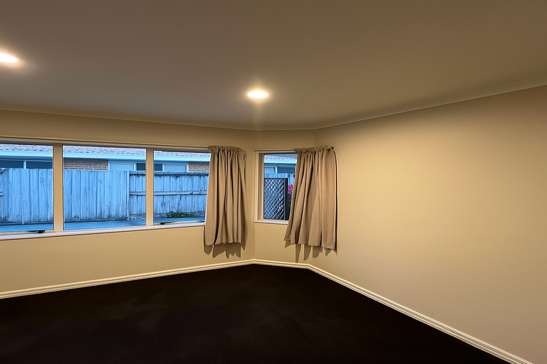 Photo of property in 30 Stableford Drive, Pyes Pa, Tauranga, 3112