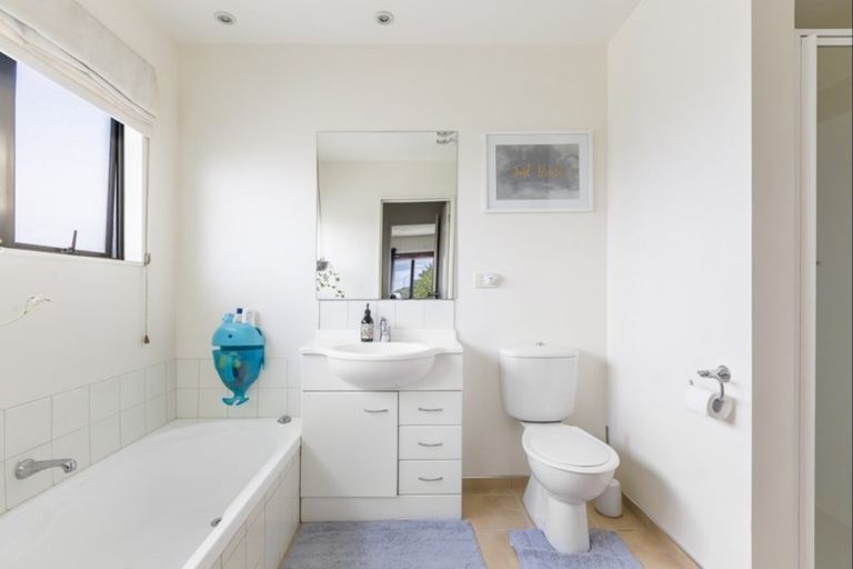 Photo of property in 66c Grand Drive, Orewa, 0931