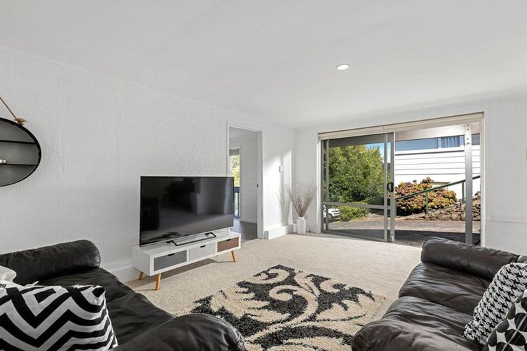 Photo of property in 5 Freya Place, Torbay, Auckland, 0630