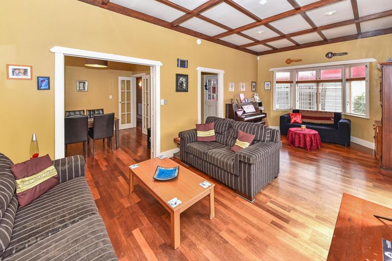 Photo of property in 1/32 Landscape Road, Papatoetoe, Auckland, 2025