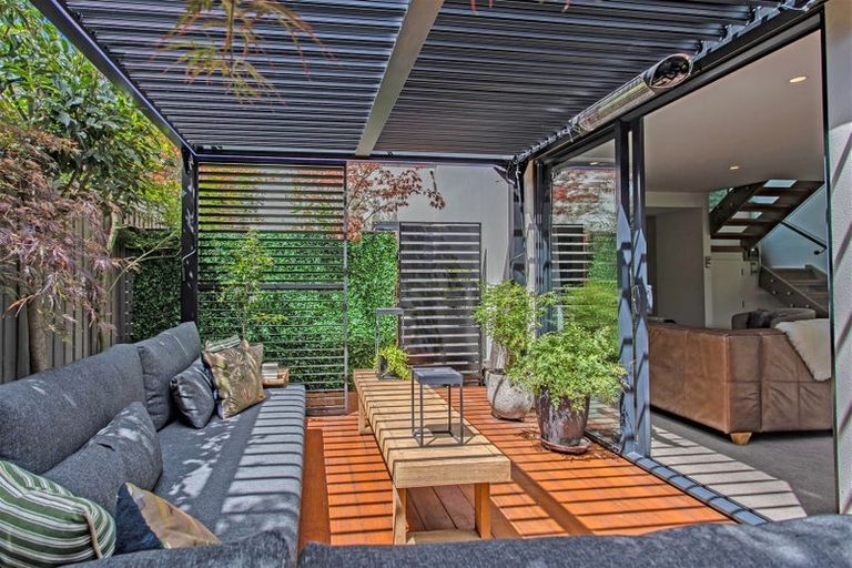 Photo of property in 420b Manchester Street, St Albans, Christchurch, 8014