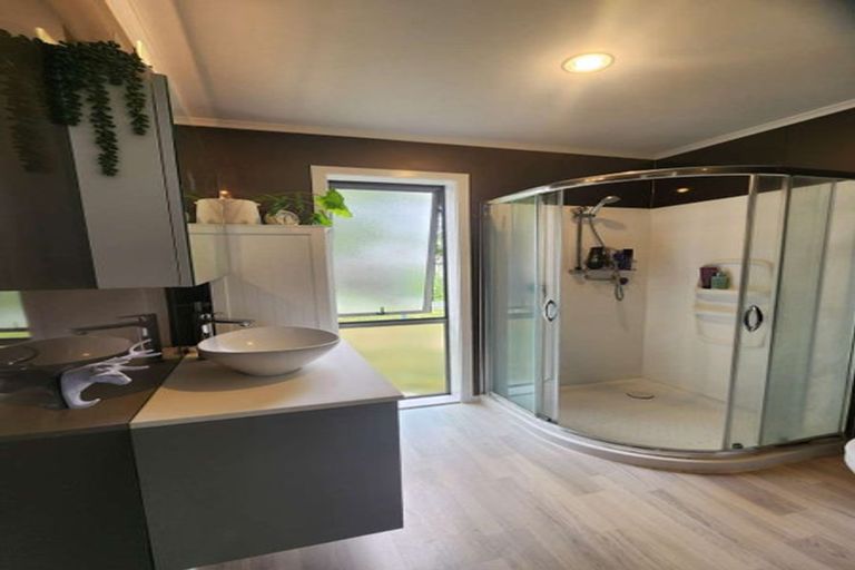 Photo of property in 75 Swayne Road, Cambridge, 3434