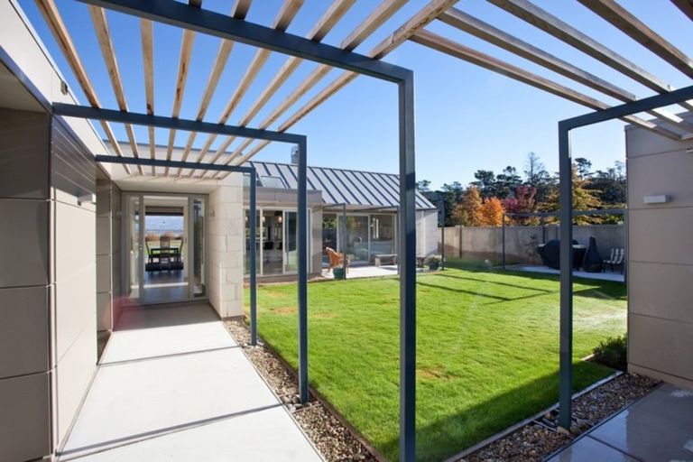 Photo of property in 42 Pisa Moorings Road, Mount Pisa, Cromwell, 9383