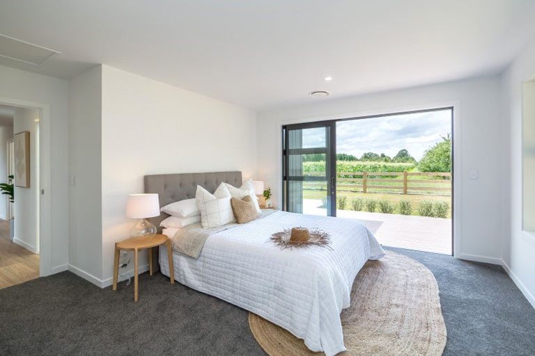 Photo of property in 6b James Kidd Place, Greytown, 5712