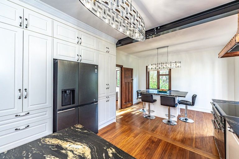 Photo of property in 4 Kent Road, Saint Johns Hill, Whanganui, 4501