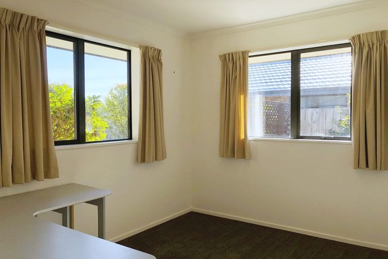 Photo of property in 4 Lightning Close, Wigram, Christchurch, 8042