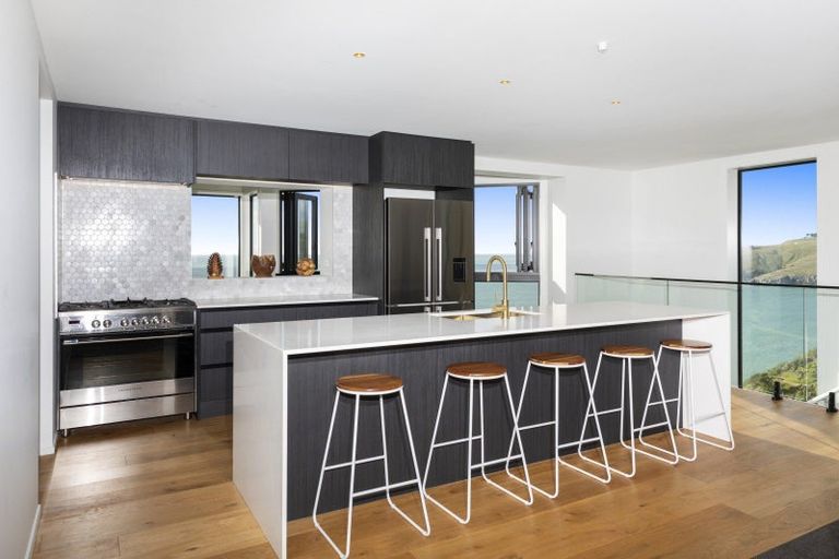 Photo of property in 8 Appian Lane, Scarborough, Christchurch, 8081