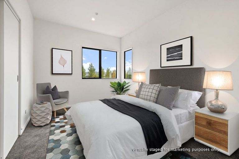 Photo of property in 2/29 Flat Bush School Road, Flat Bush, Auckland, 2019