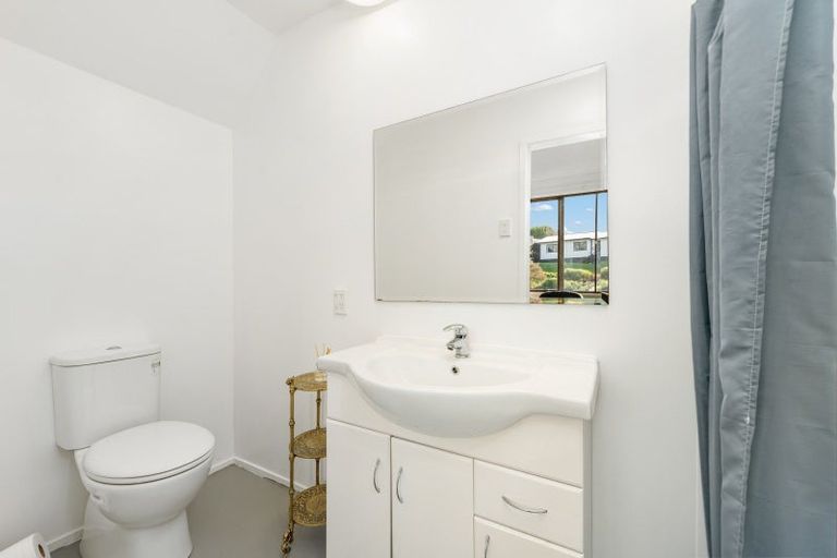 Photo of property in 24 Fraser Drive, Feilding, 4702